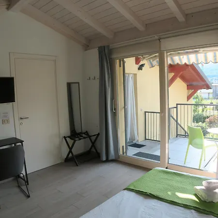 Vakantiehuis A Nest 4 Family *